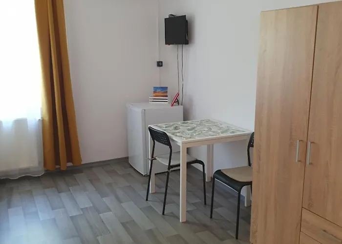 Fonix Ueduelohaz Pensiune