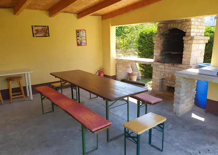 Fonix Ueduelohaz Pensiune Zamárdi