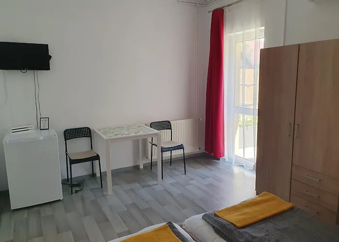 Fonix Ueduelohaz Pensiune Zamárdi